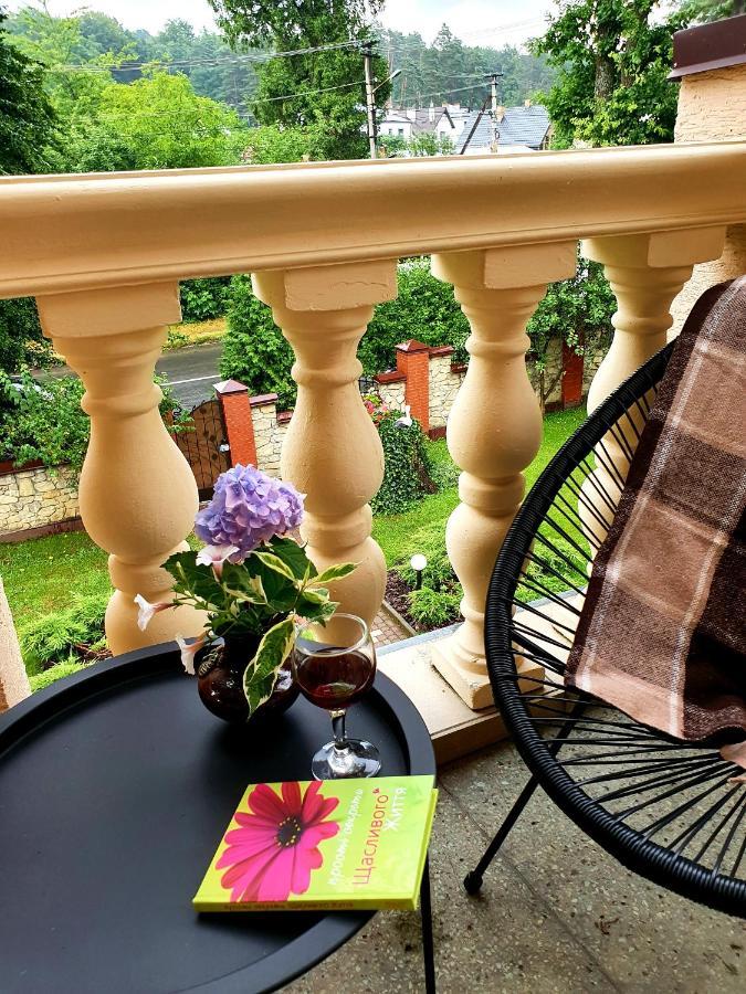 Villa Zenko Bryukhovychi Ngoại thất bức ảnh