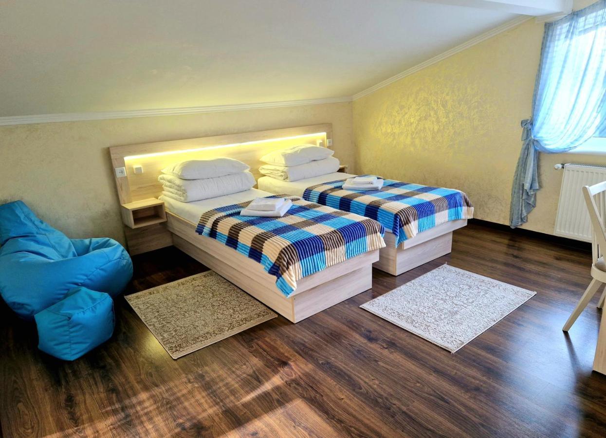 Villa Zenko Bryukhovychi Ngoại thất bức ảnh
