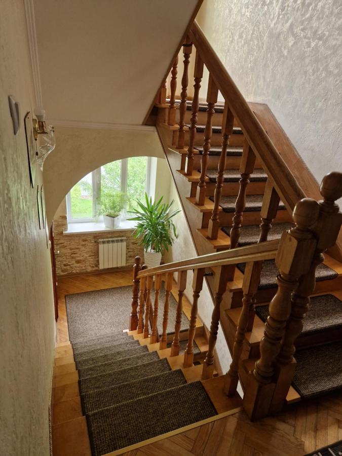 Villa Zenko Bryukhovychi Ngoại thất bức ảnh