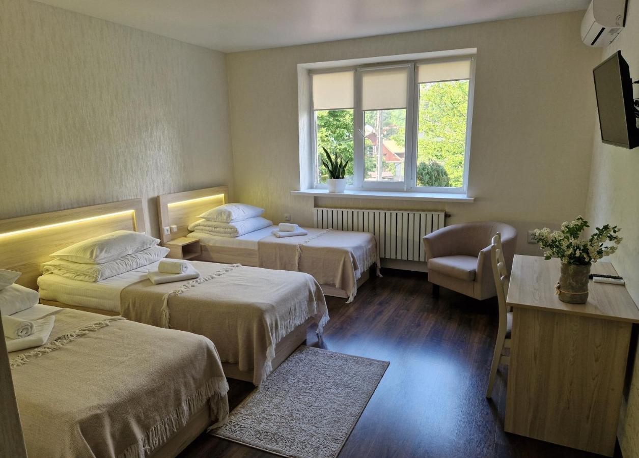 Villa Zenko Bryukhovychi Ngoại thất bức ảnh